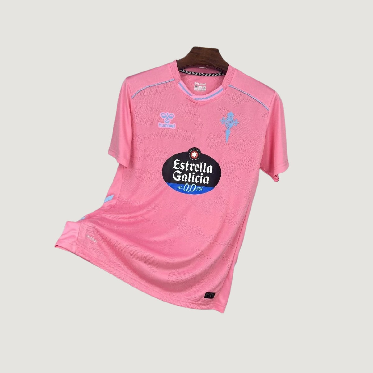 Celta Vigo – Maillot Third 2025/26 – Rose, Bleu