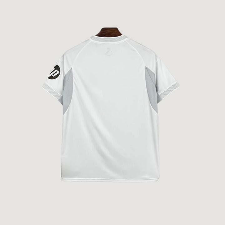 Real Madrid – Maillot Domicile 2025/26 – Blanc