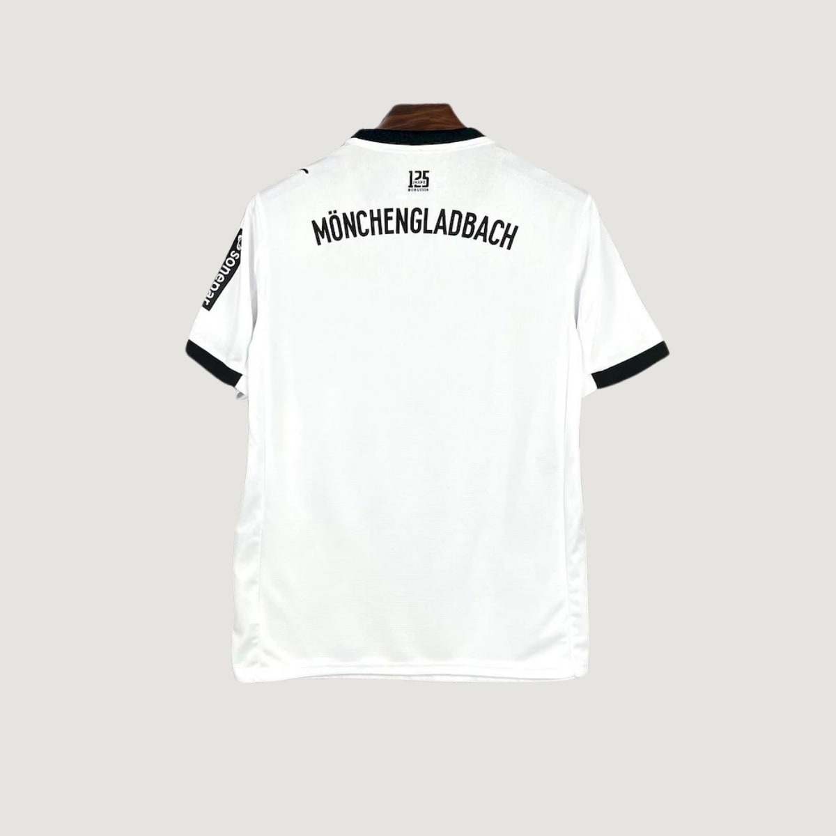 Borussia Mönchengladbach – Maillot Domicile 2025/26 – Blanc, Noir