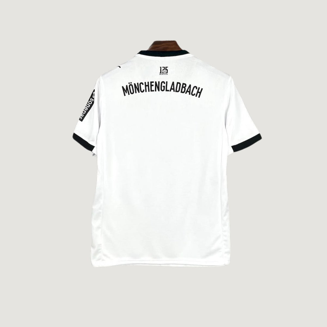 Borussia Mönchengladbach – Maillot Domicile 2025/26 – Blanc, Noir