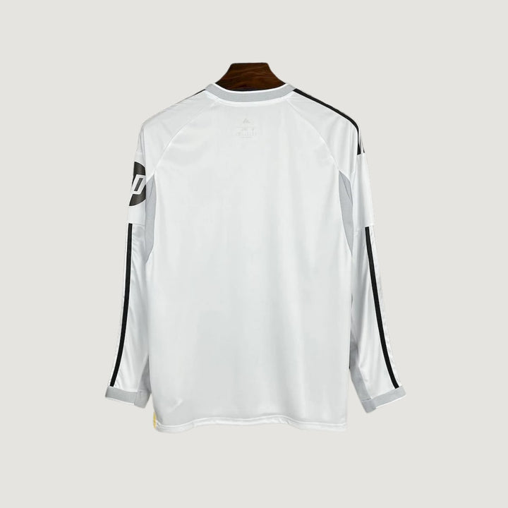 Real Madrid – Maillot Domicile 25/26 – Blanc (Manches Longues)