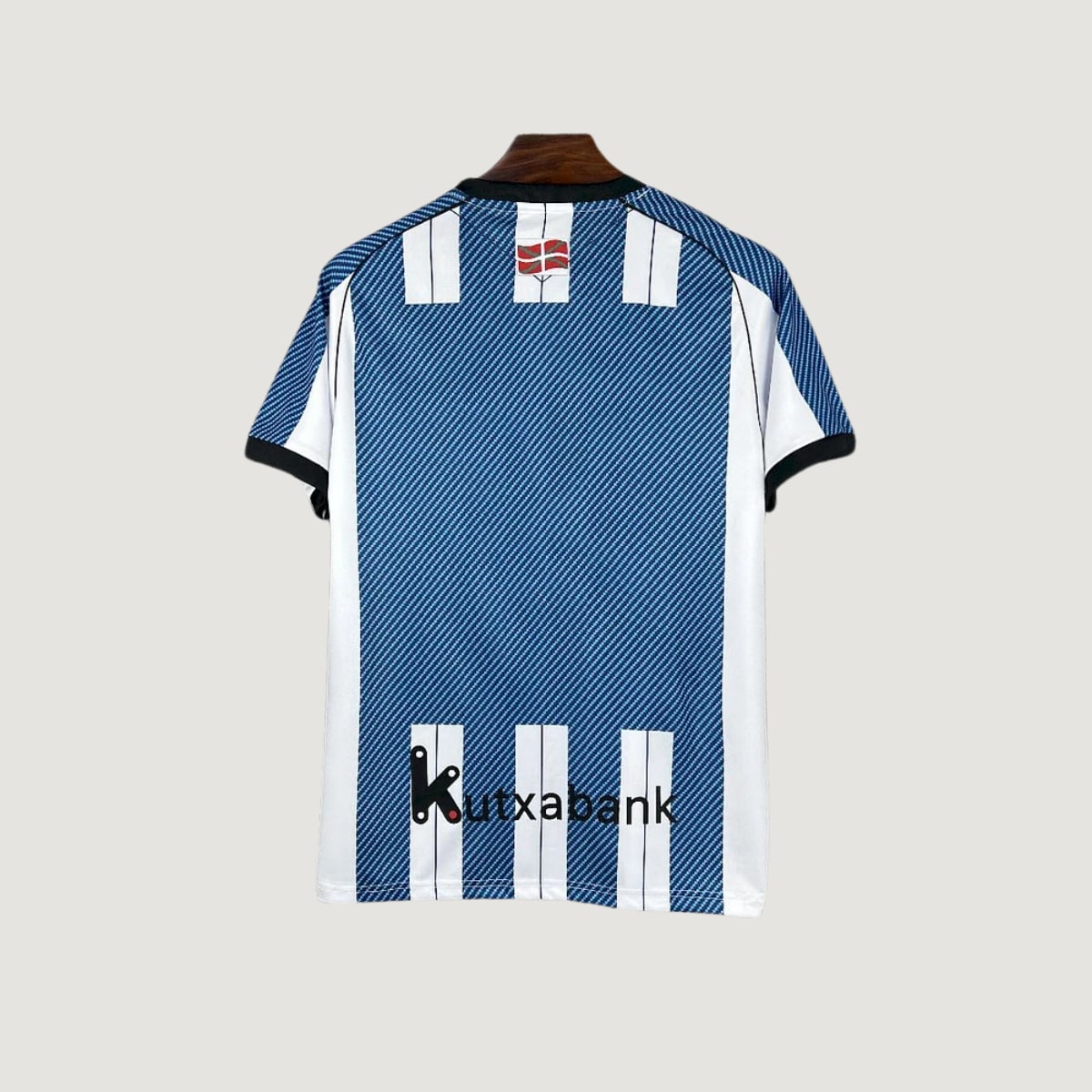 Real Sociedad – Maillot Domicile 2025/26 – Rayures Bleu, Blanc