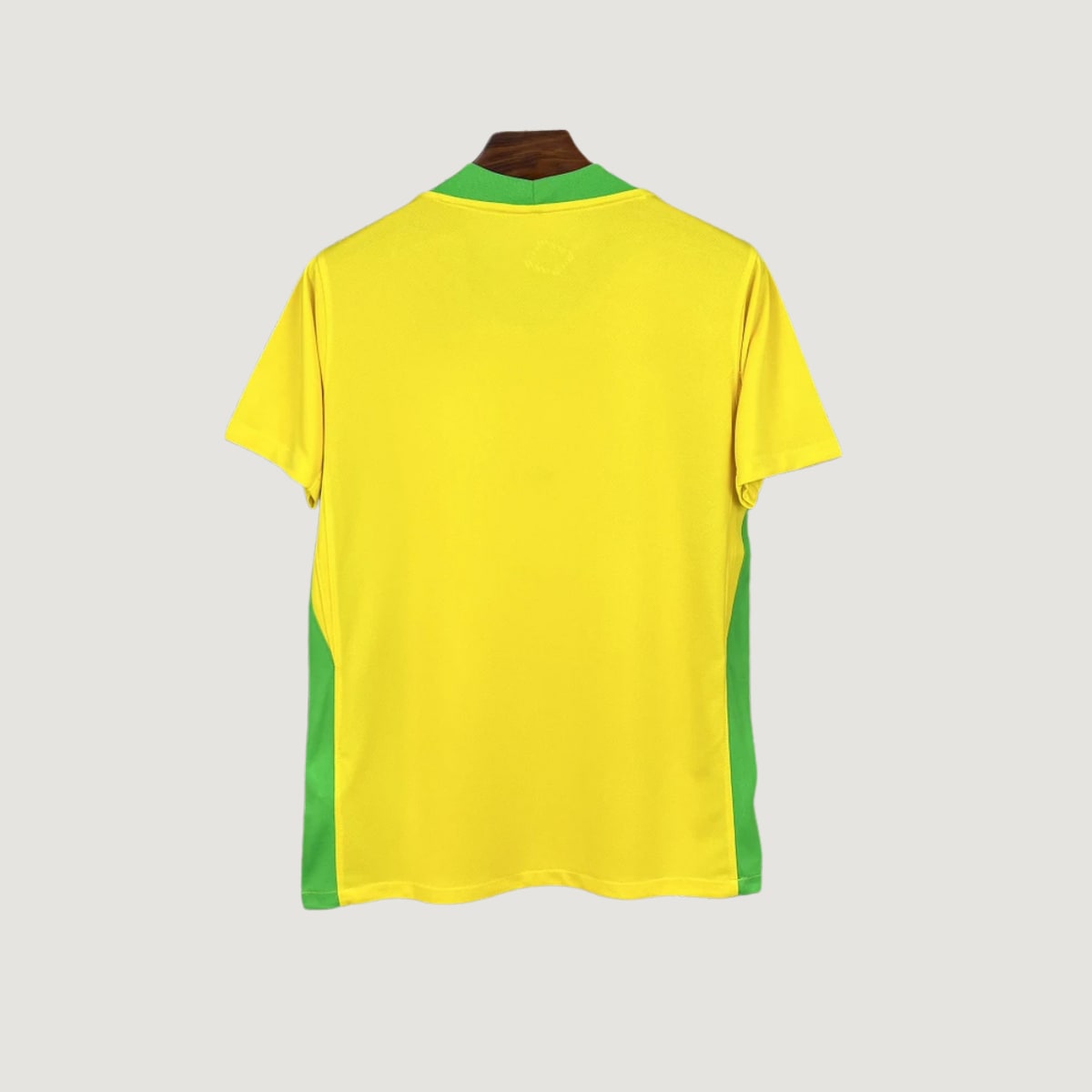 Brésil – Maillot Domicile 2025/26 – Jaune, vert