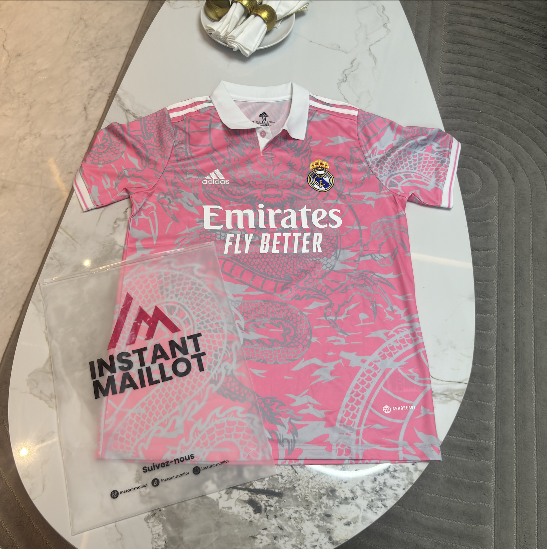 Selected Variant Image