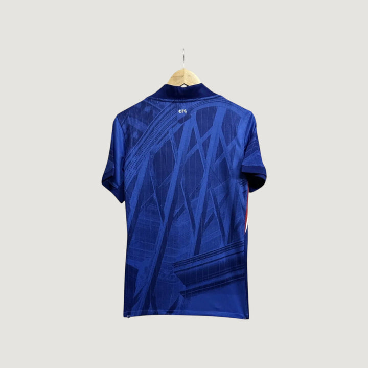 CHELSEA – Maillot Domicile 25/26 – Bleu & Blanc