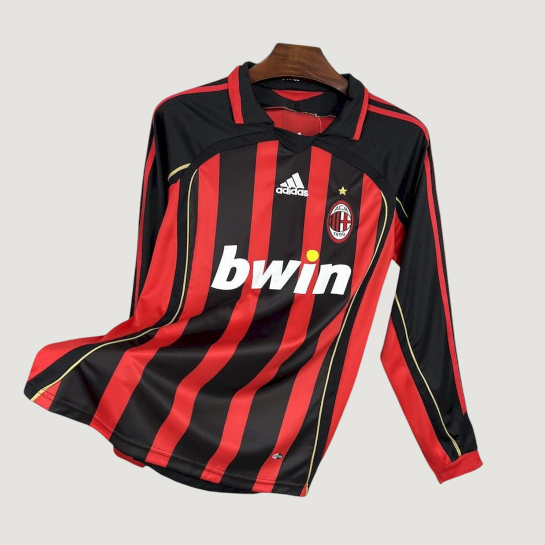 AC MILAN – MAILLOT DOMICILE MANCHES LONGUES – ROUGE, NOIR